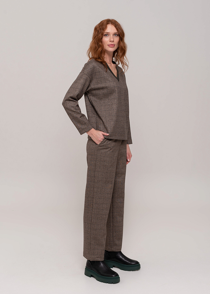 232950 Джемпер женский