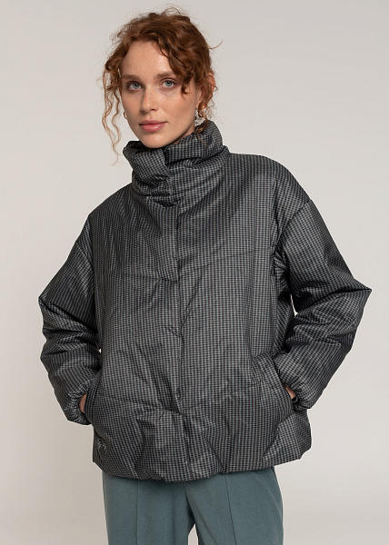 242660 Куртка женская