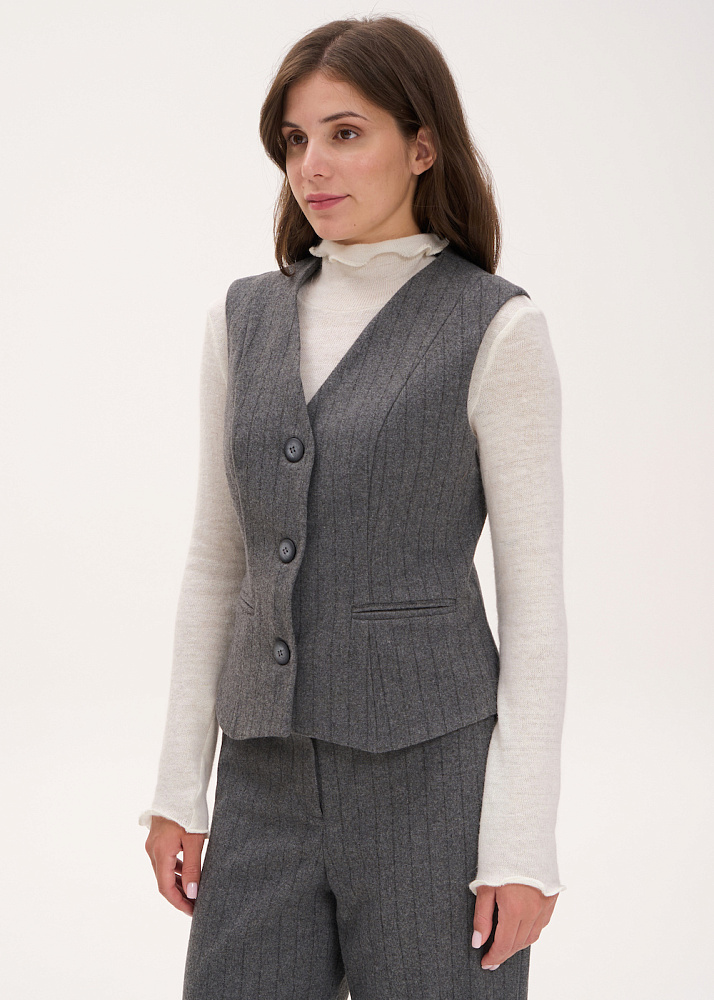 z52623 Жилет женский