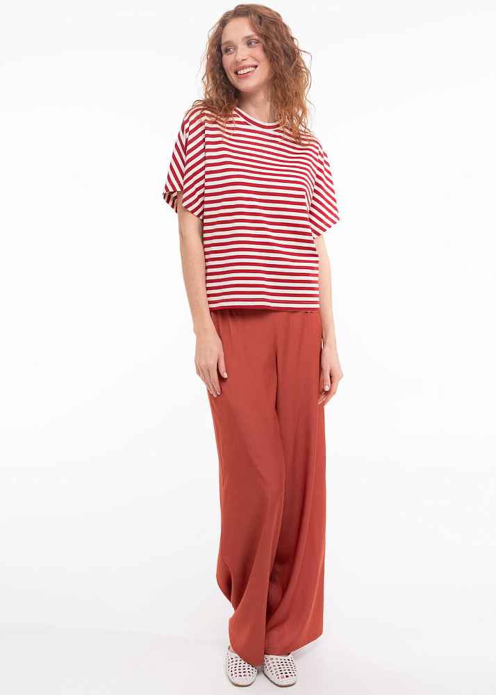 241194 Футболка женская