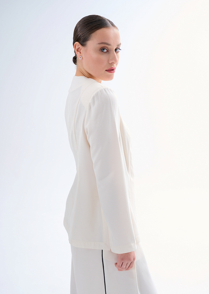 z43600 Жакет женский