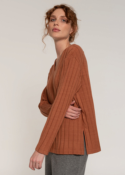 242962 Джемпер женский