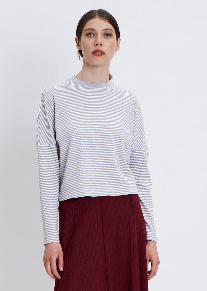 z22979 Джемпер женский