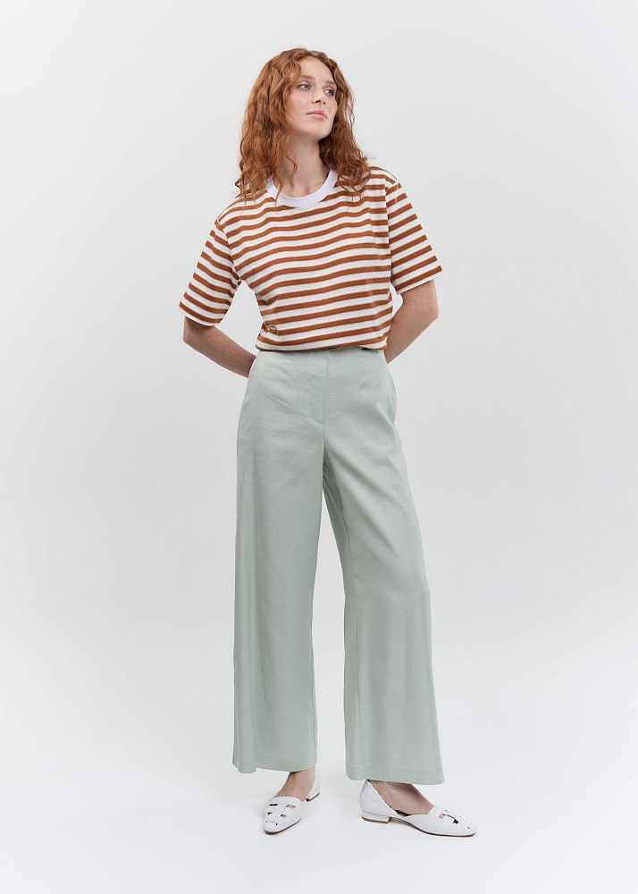 251162 Футболка женская