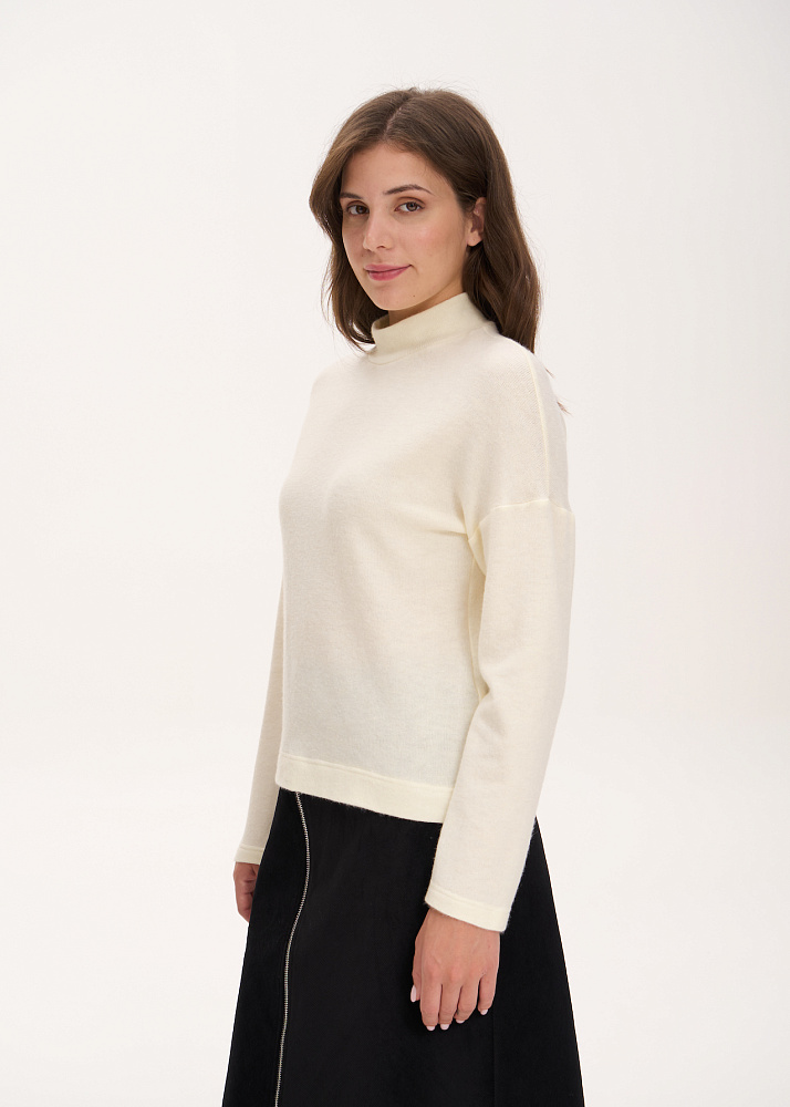 z52936 Джемпер женский