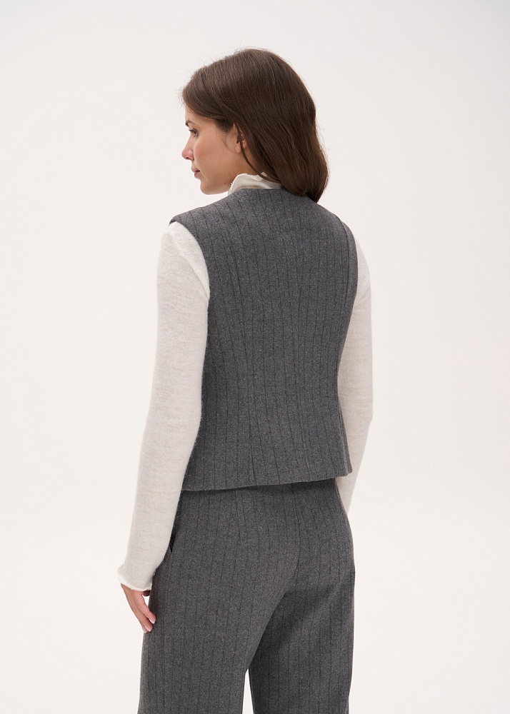 z52623 Жилет женский