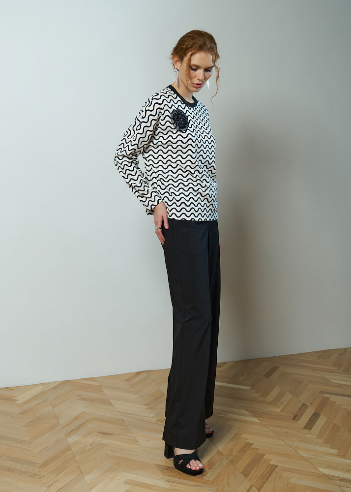 z33900 Джемпер женский