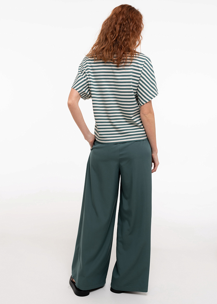 241193 Футболка женская