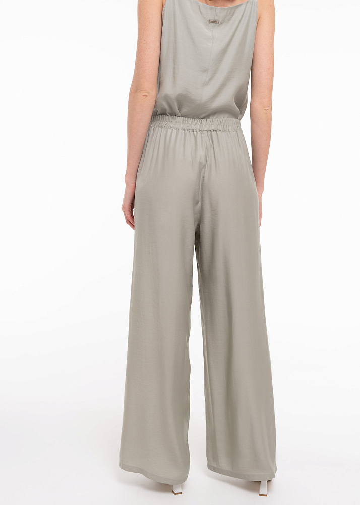 241751 Брюки женские