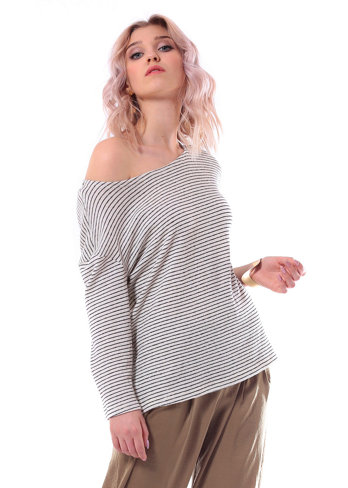 z91904  Джемпер женский