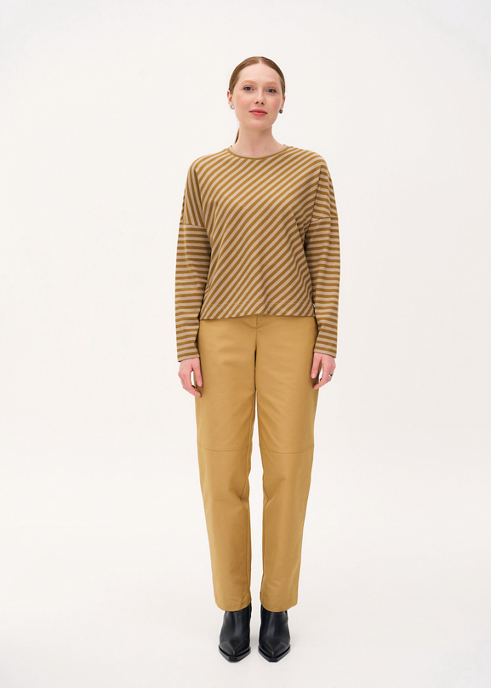 252950 Джемпер женский