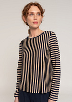 242968 Джемпер женский