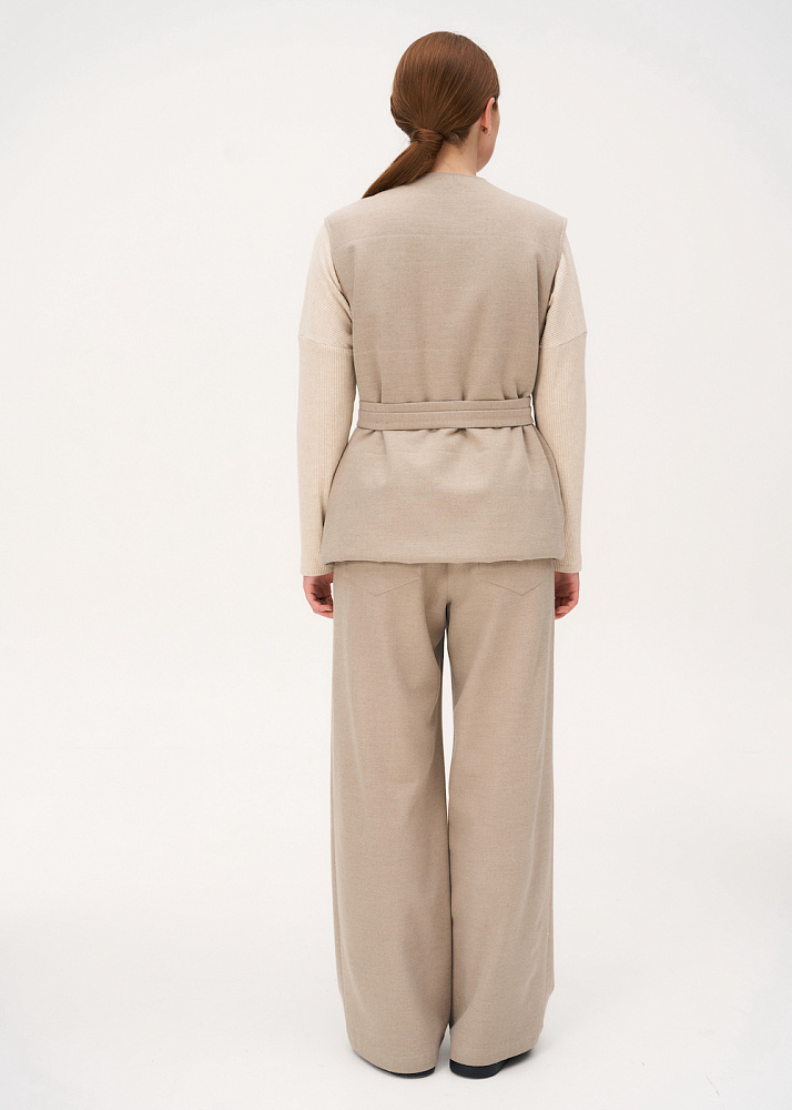 z52618 Жилет женский