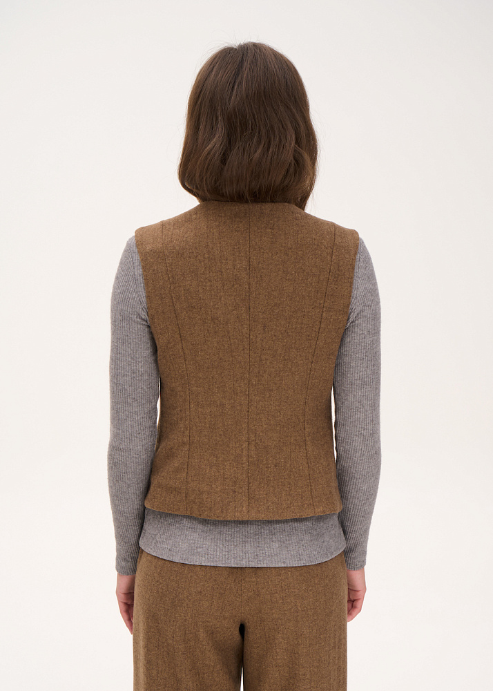 z52622 Жилет женский